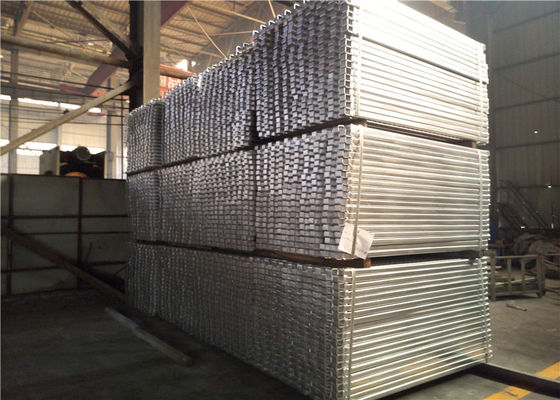 O material de aço inteiro da venda Q345 perfurou a prancha de aço com ganchos, placa de aço galvanizada do andaime com ganchos
